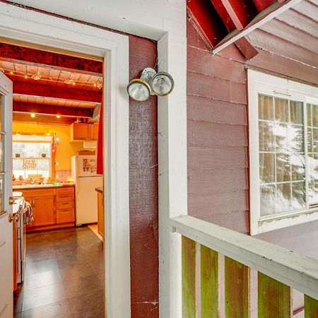 Snoqualmie Pass Cabin With Deck Walk To Ski Lift Luaran gambar