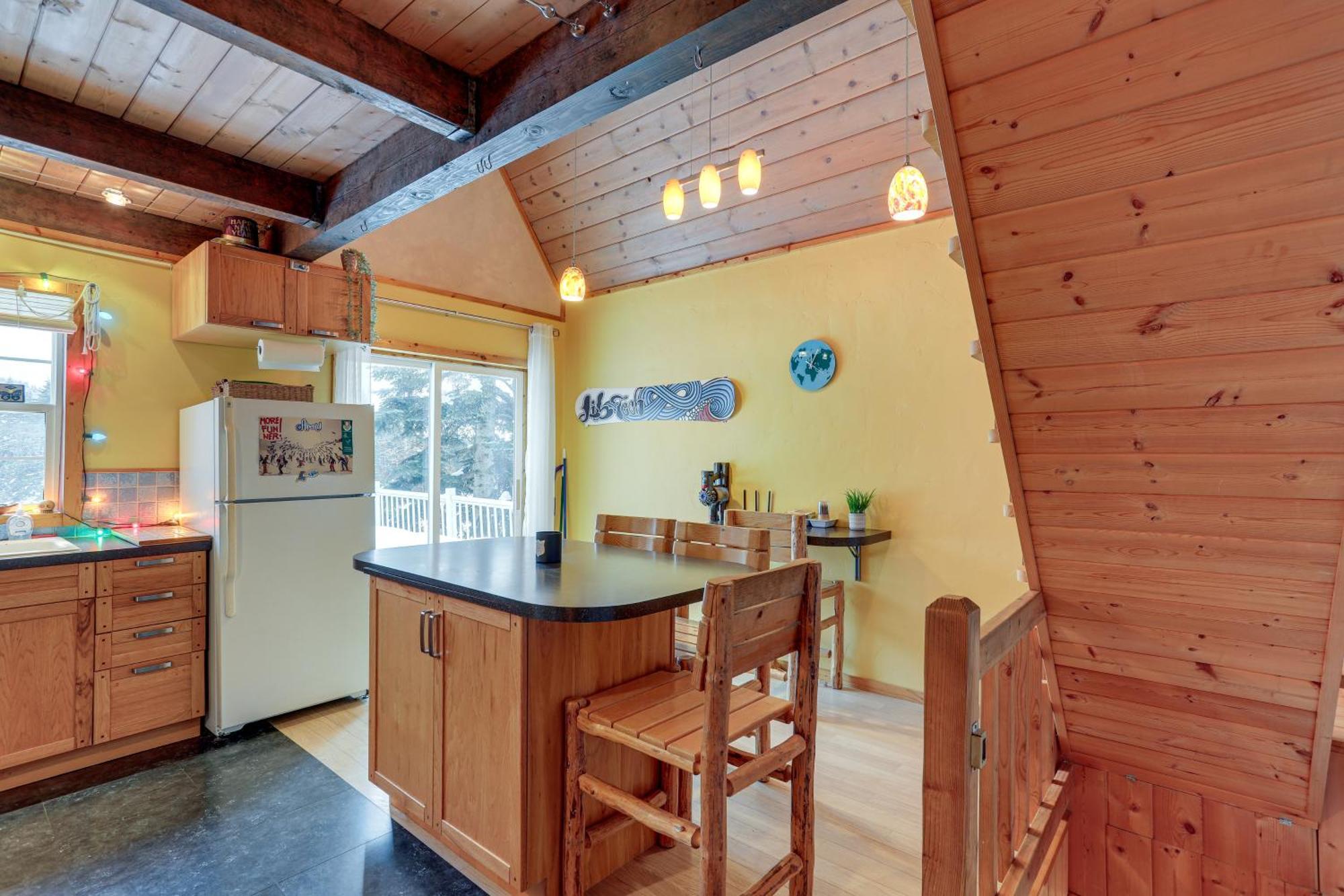 Snoqualmie Pass Cabin With Deck Walk To Ski Lift Luaran gambar